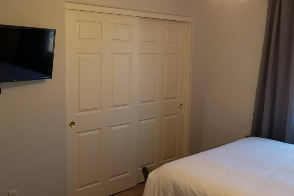 Phoenix Comfort Home Bnb Экстерьер фото